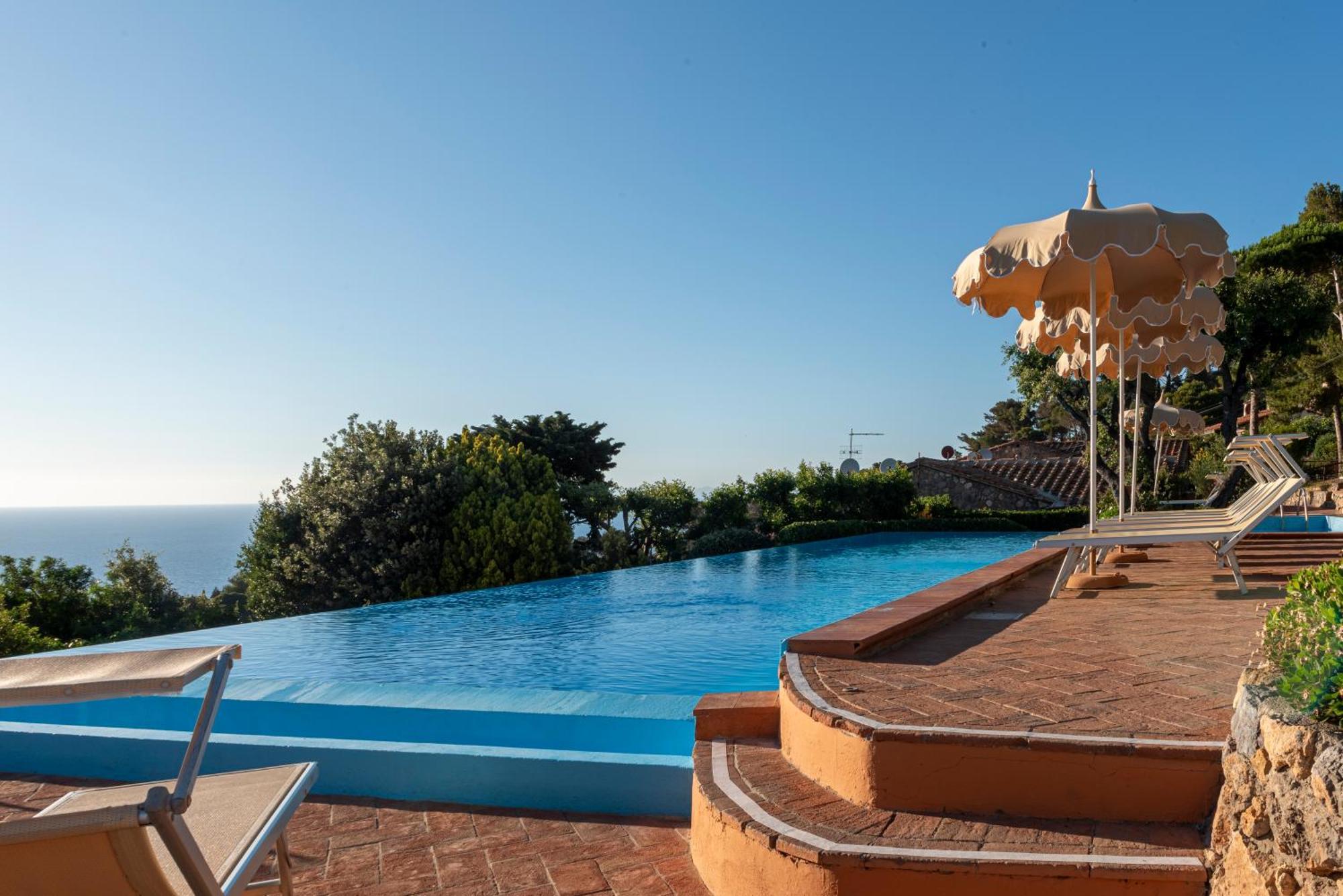 Boutique Hotel Torre Di Cala Piccola Porto Santo Stefano  Zewnętrze zdjęcie