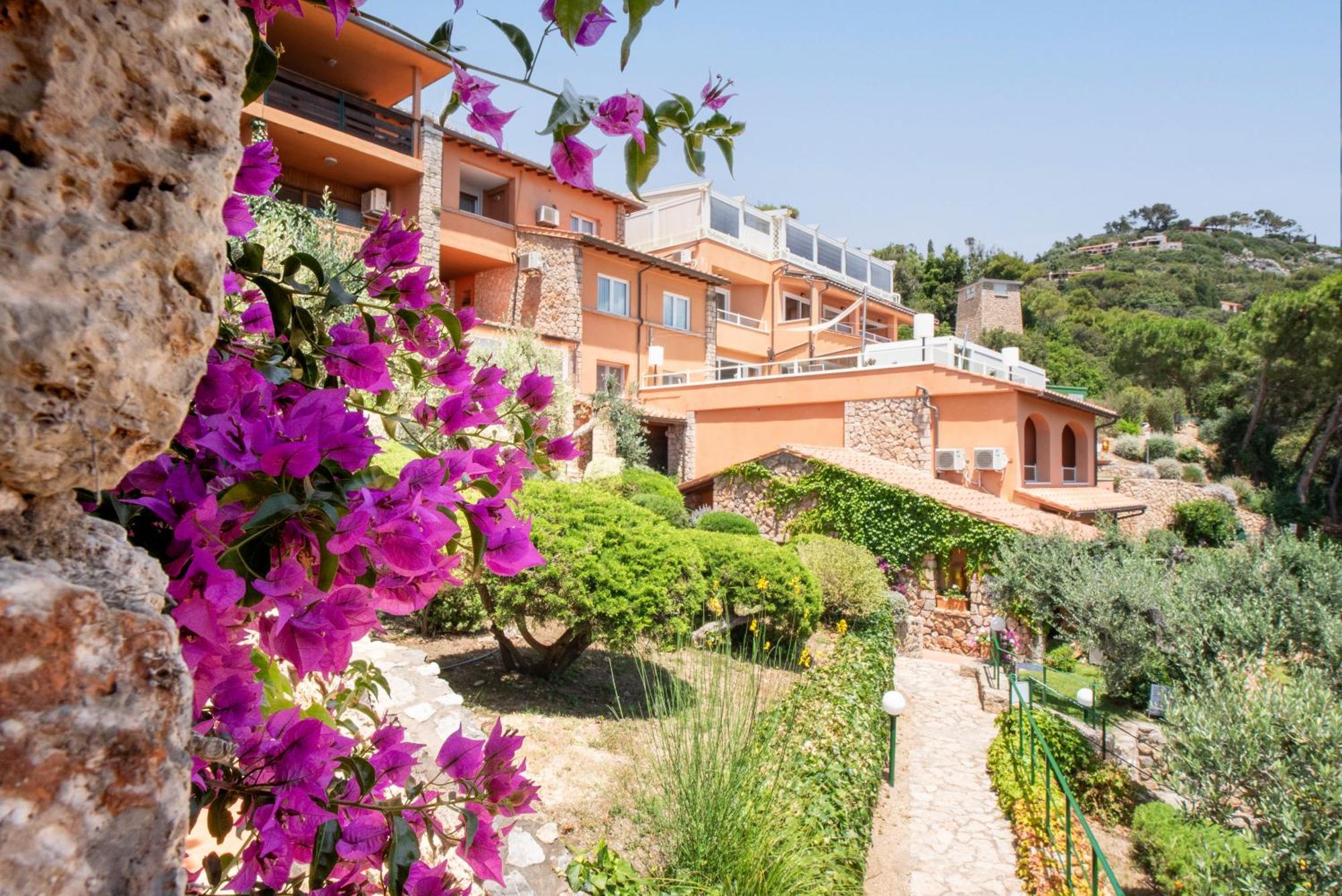 Boutique Hotel Torre Di Cala Piccola Porto Santo Stefano  Zewnętrze zdjęcie
